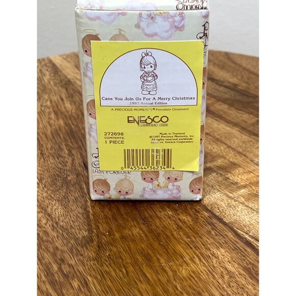 Precious Moments‎ "Cane You Join Us For A Merry Christmas" Ornament (1997) - Picture 4 of 5